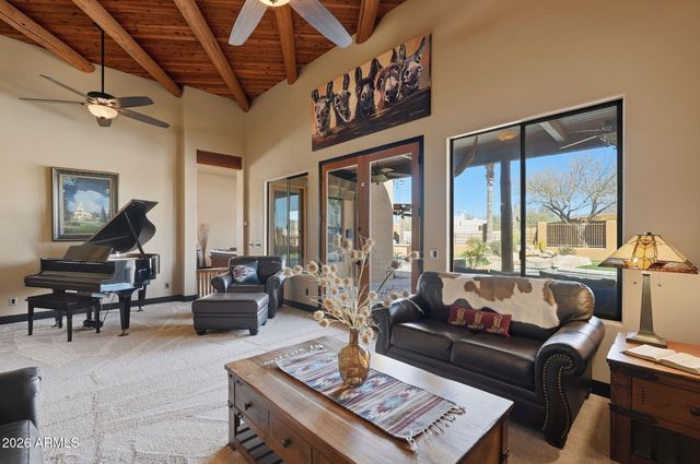 1114 E Carlise Road, Phoenix, AZ 85086