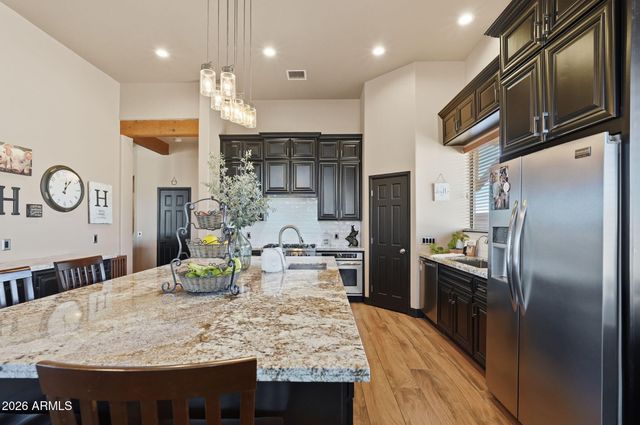 1114 E Carlise Road, Phoenix, AZ 85086