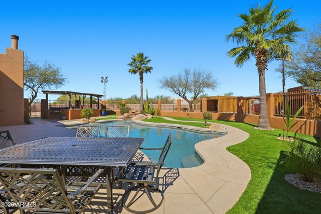 1114 E Carlise Road, Phoenix, AZ 85086
