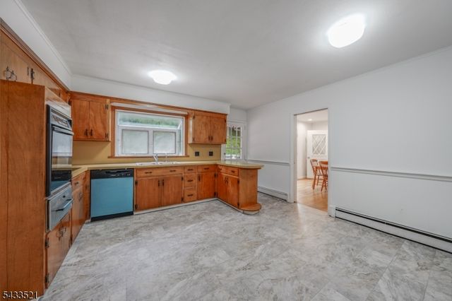 638 River Rd, Chatham Twp., NJ 07928
