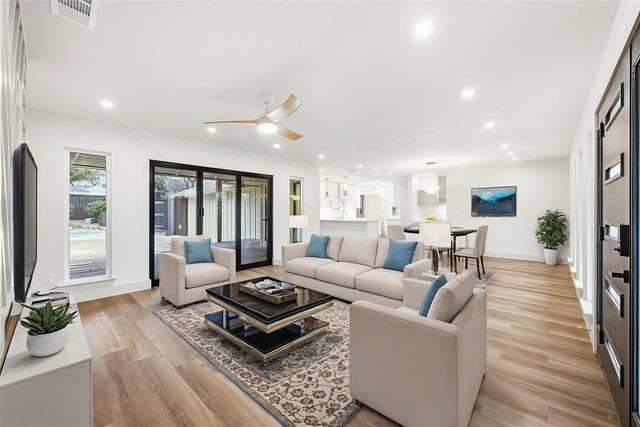 822 Belt Line Plaza, Richardson, TX 75080