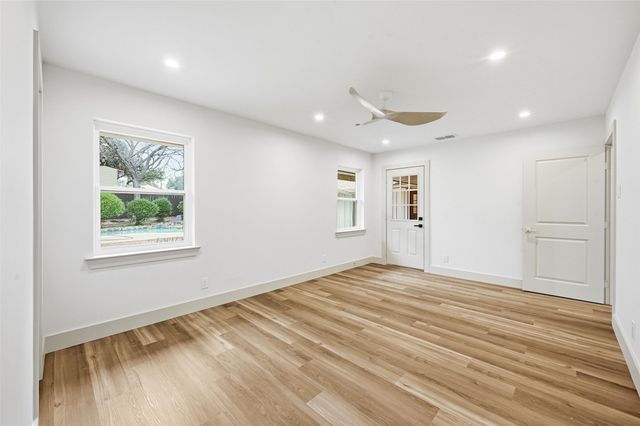 822 Belt Line Plaza, Richardson, TX 75080