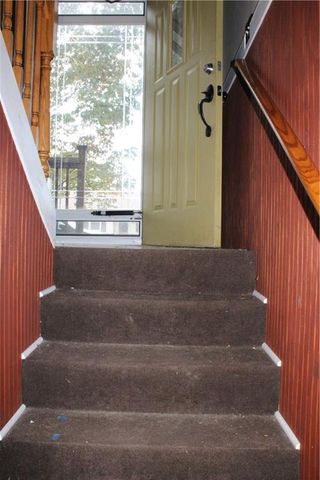 3 country club Terrace, Lexington, MO 64067