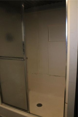 3 country club Terrace, Lexington, MO 64067