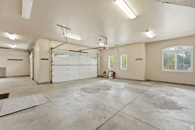 7939 S ROYAL CREEK CV, Cottonwood Heights, UT 84093