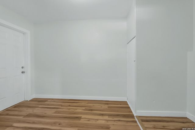 343 Blaze Ave, San Antonio, TX 78218