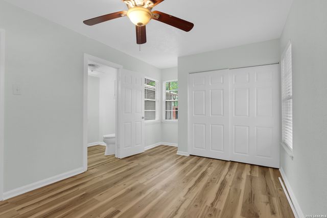 343 Blaze Ave, San Antonio, TX 78218