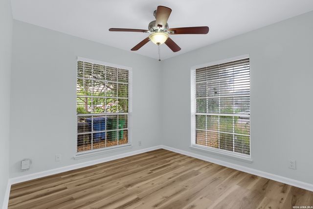 343 Blaze Ave, San Antonio, TX 78218