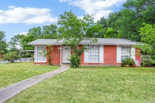 343 Blaze Ave, San Antonio, TX 78218