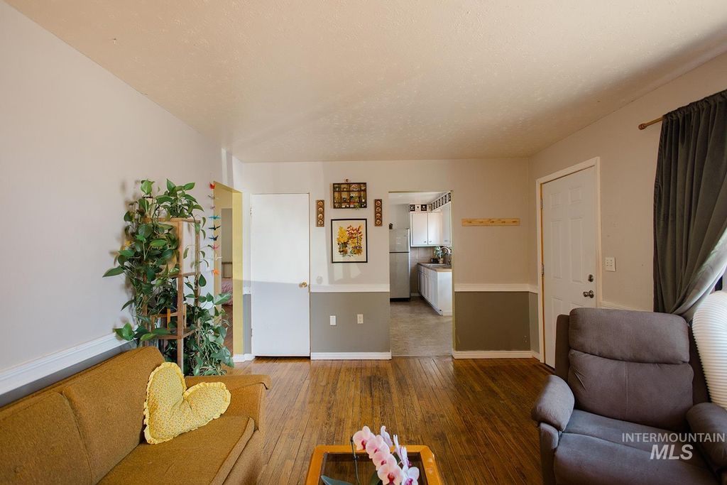 124 Mountain View Drive, Mountain Home, ID 83647 photo 5