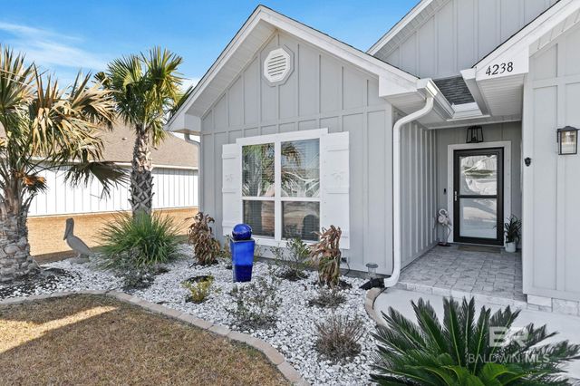 4238 Montague Drive, Gulf Shores, AL 35243