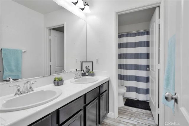 13458 Snowdrop Court, Victorville, CA 92394