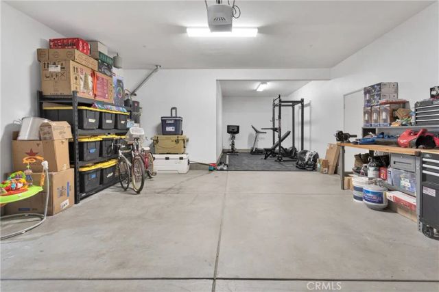 13458 Snowdrop Court, Victorville, CA 92394