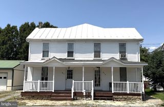 611-613 WALNUT BOTTOM RD, Shippensburg, PA 17257