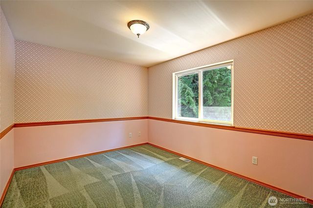 2289 Moody Lane, Camano Island, WA 98282