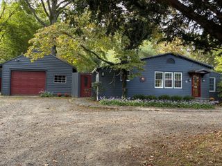 529 North Madison Road, Guilford, CT 06437