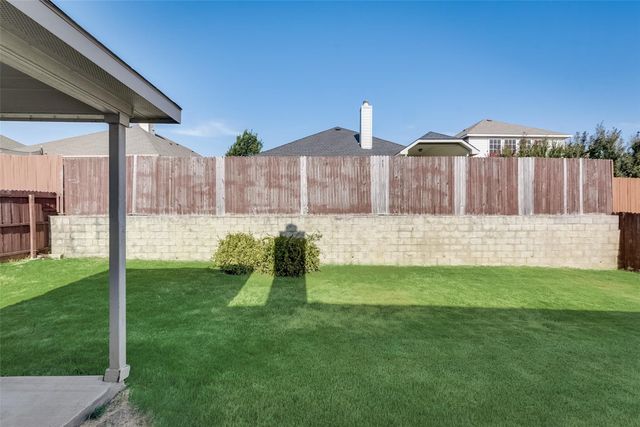 12441 Woods Edge Trail, Fort Worth, TX 76244