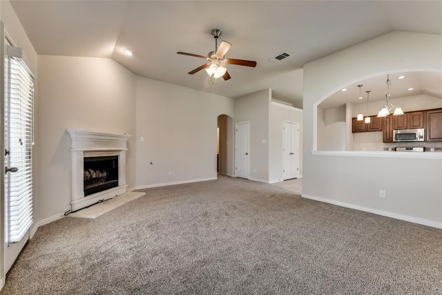 12441 Woods Edge Trail, Fort Worth, TX 76244