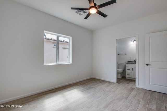2340 W Diamond Street, Tucson, AZ 85705