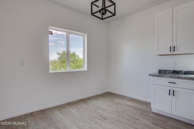 2340 W Diamond Street, Tucson, AZ 85705