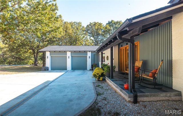 10659 Lakemont Drive, Rolla, MO 65401