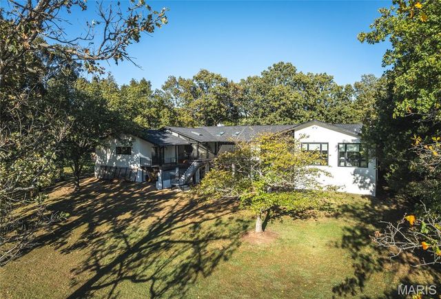 10659 Lakemont Drive, Rolla, MO 65401