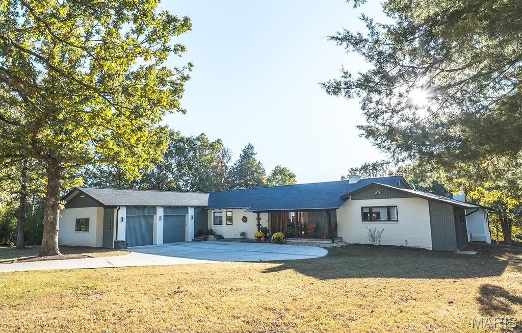 10659 Lakemont Drive, Rolla, MO 65401