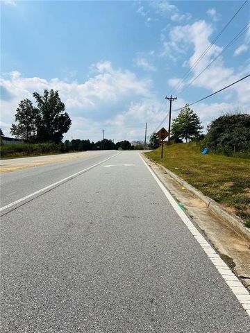 1265 WINDER Highway, Dacula, GA 30019