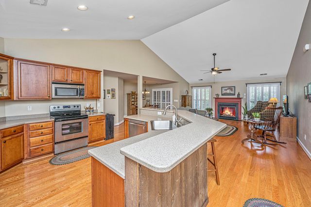 2002 Gunpowder Court, Summerville, SC 29485