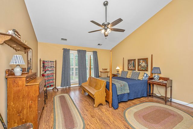 2002 Gunpowder Court, Summerville, SC 29485