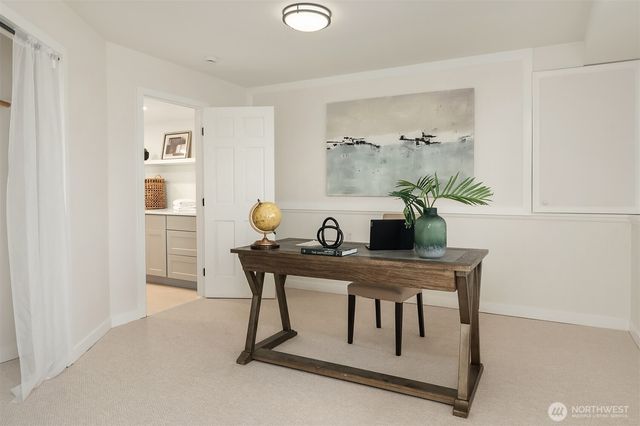 7136 S Sunnycrest Road, Seattle, WA 98178