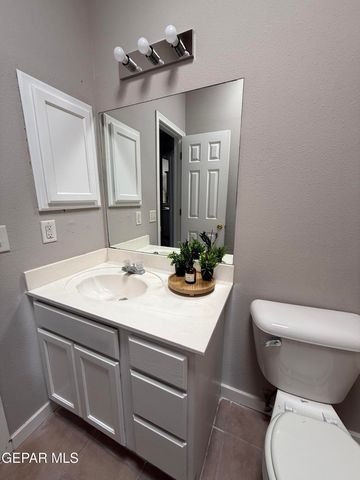 3637 CAVE PALM Place, El Paso, TX 79936
