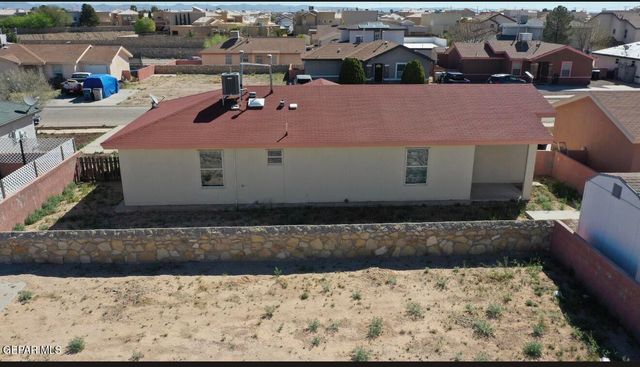 3637 CAVE PALM Place, El Paso, TX 79936