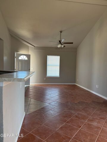 3637 CAVE PALM Place, El Paso, TX 79936