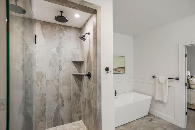 12928 S Alden Street, Olathe, KS 66062