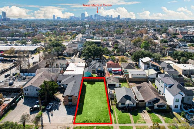 1615 W Main Street, Houston, TX 77006