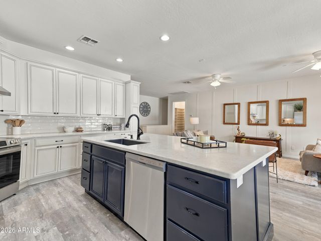 21748 E ESCALANTE Road, Queen Creek, AZ 85142