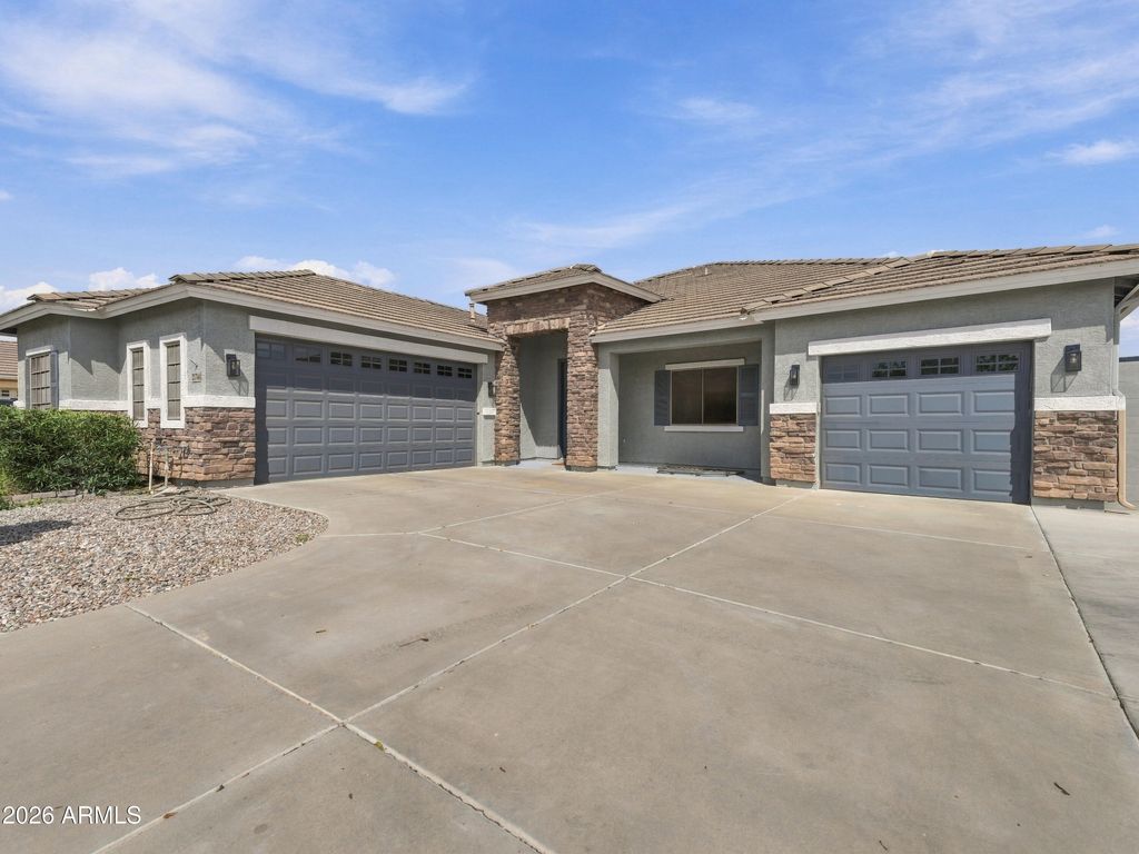 21748 E ESCALANTE Road, Queen Creek, AZ 85142 — photo 2