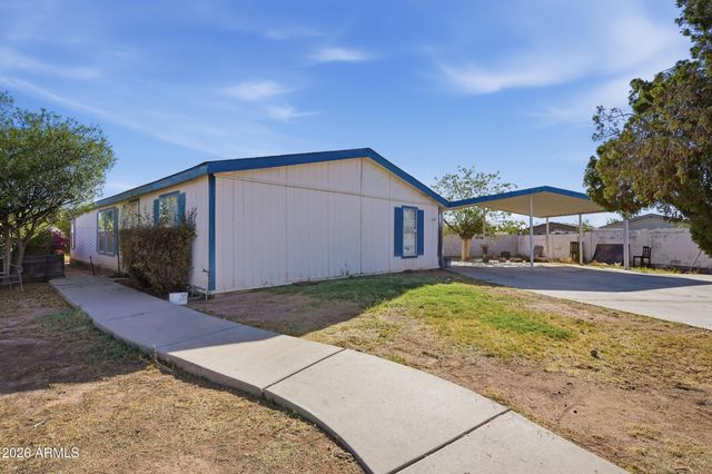 1420 N CHERI LYNN Drive, Chandler, AZ 85225