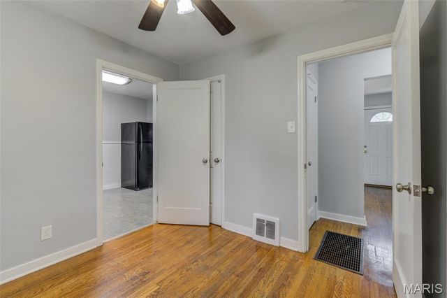325 S Marguerite Avenue, St Louis, MO 63135