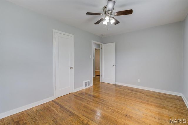 325 S Marguerite Avenue, St Louis, MO 63135