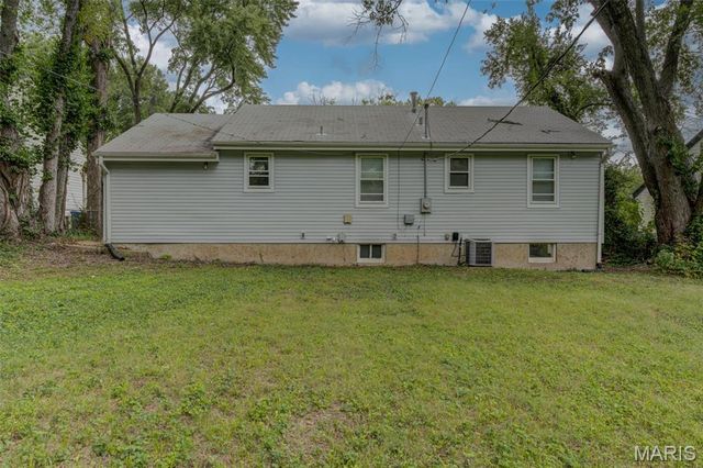 325 S Marguerite Avenue, St Louis, MO 63135
