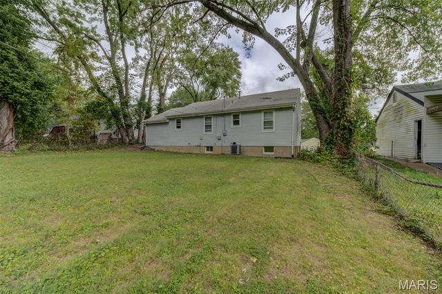 325 S Marguerite Avenue, St Louis, MO 63135
