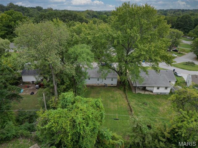 325 S Marguerite Avenue, St Louis, MO 63135