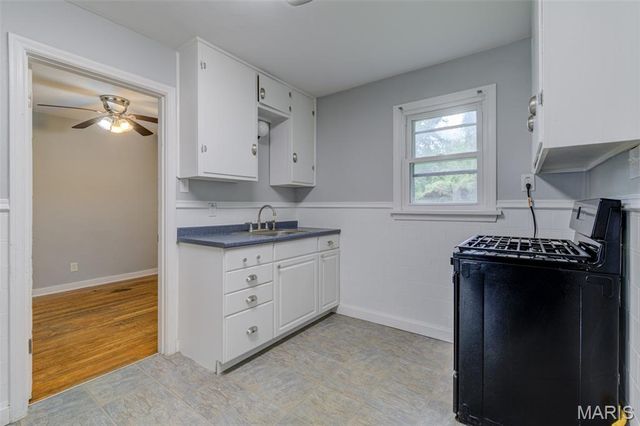 325 S Marguerite Avenue, St Louis, MO 63135