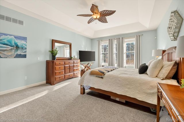 16224 Oak Forest Court W, Northville Township, MI 48168