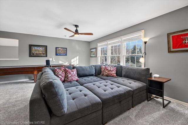 16224 Oak Forest Court W, Northville Township, MI 48168