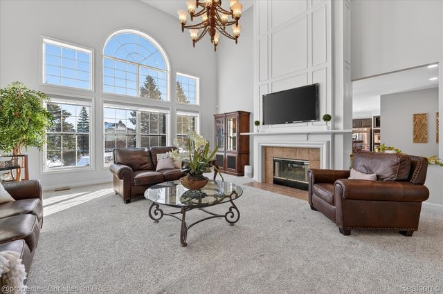 16224 Oak Forest Court W, Northville Township, MI 48168