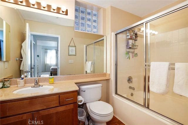 4060 Glencoe Avenue 204, Marina Del Rey, CA 90292