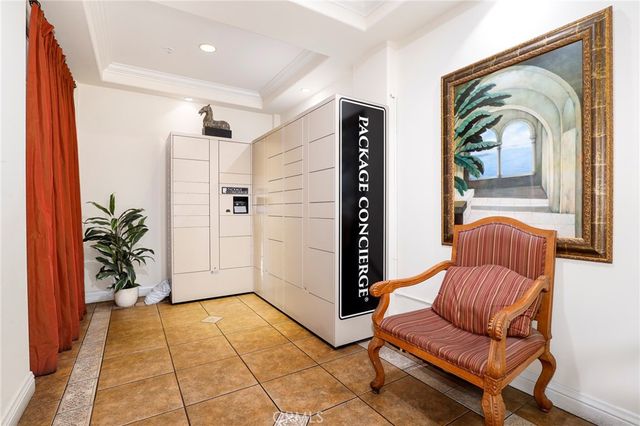 4060 Glencoe Avenue 204, Marina Del Rey, CA 90292